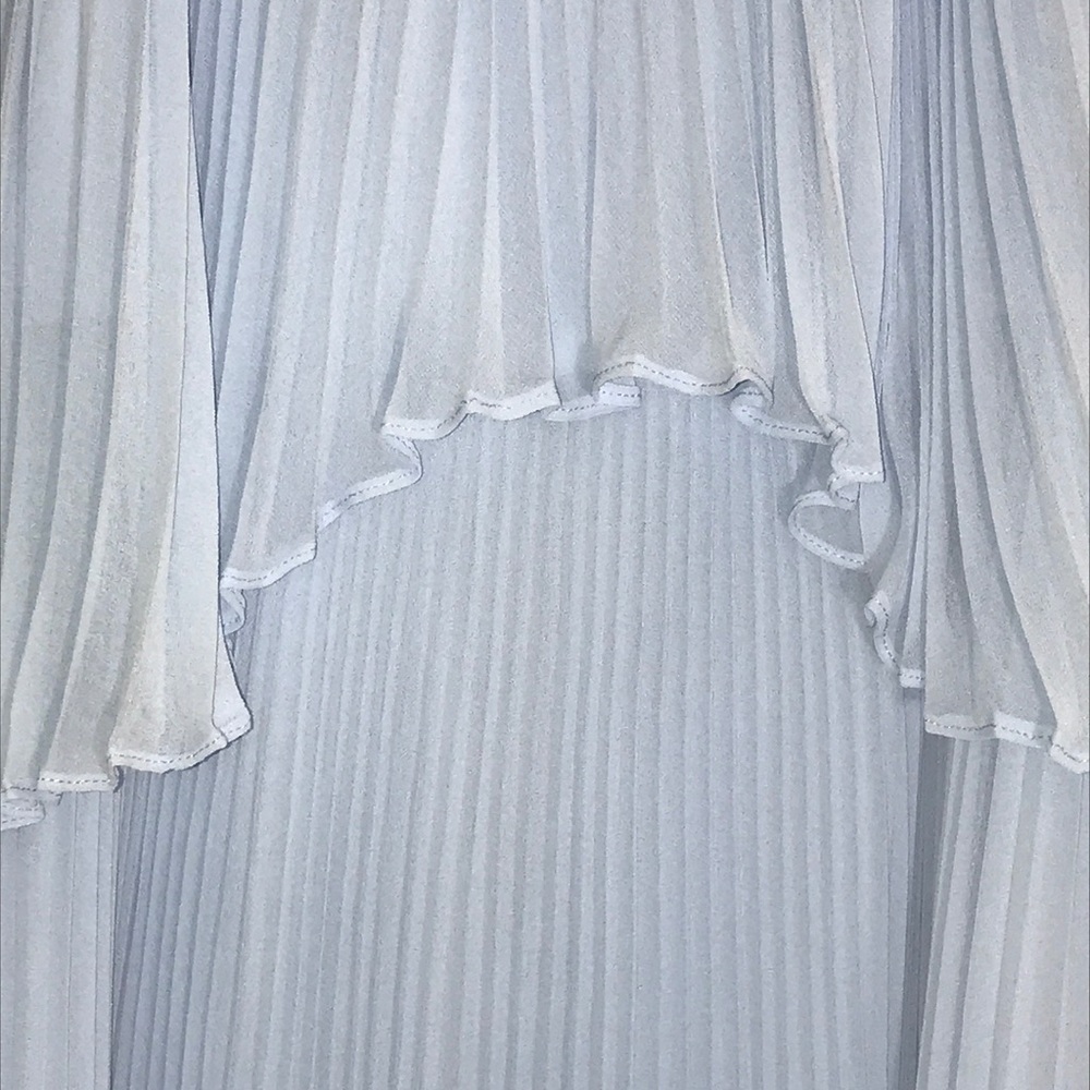 BNWT Badgley Mischka Pleated Pop Over Dress Size 2 - Picture 3 of 6